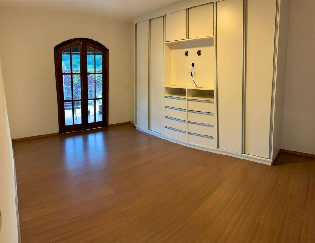 Casa, 3 quartos, 328002 m² - Foto 3