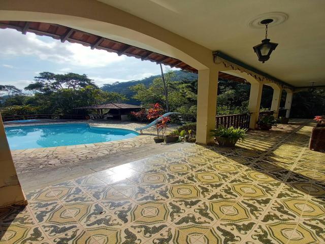 Casa para Venda em Nova Friburgo - 4