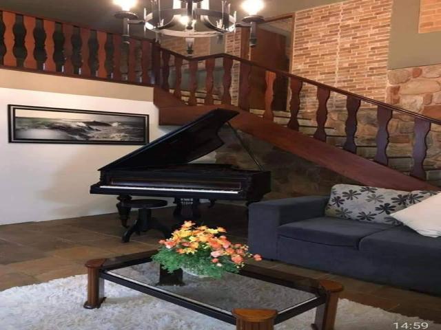 Casa para Venda em Nova Friburgo - 2