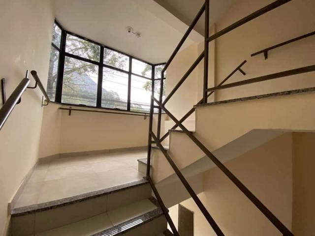 Sala para Venda em Nova Friburgo - 2