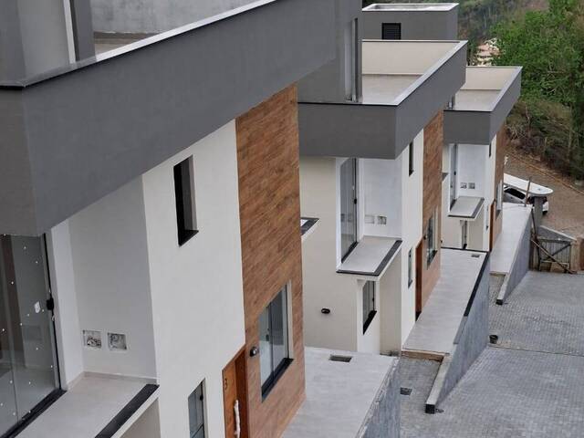 #294 - Casa para Venda em Nova Friburgo - RJ