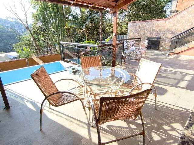 Venda em Varginha - Nova Friburgo