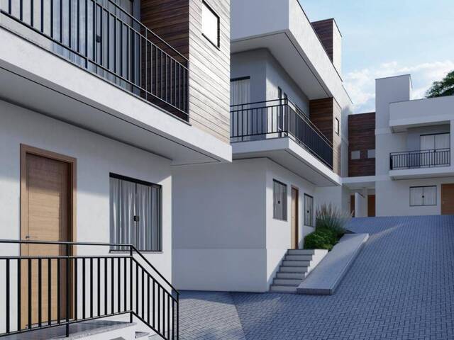 #300 - Casa para Venda em Nova Friburgo - RJ