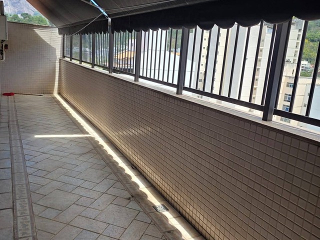 #311 - Apartamento para Venda em Nova Friburgo - RJ