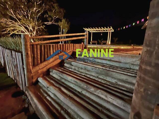 #190 - Sítio para Venda em Cantagalo - RJ