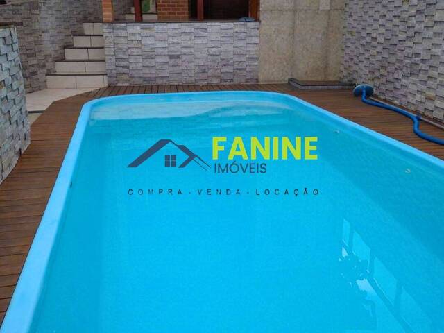 Casa para Venda em Nova Friburgo - 2