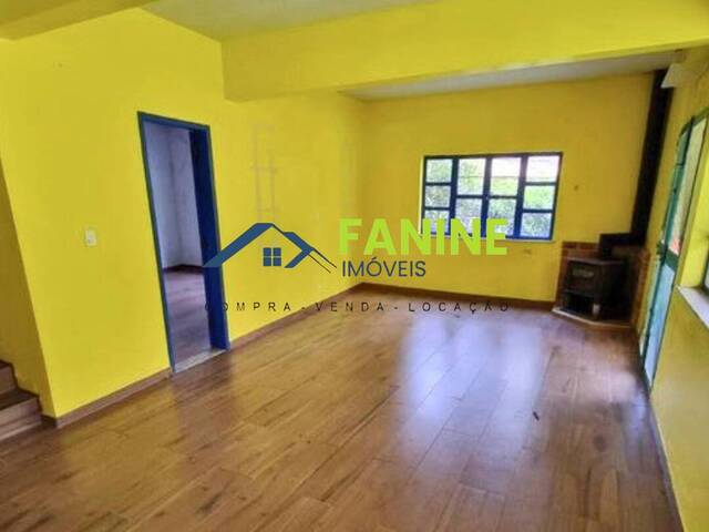 Casa para Venda em Nova Friburgo - 2