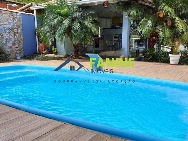 Casa para Venda em Nova Friburgo - 2