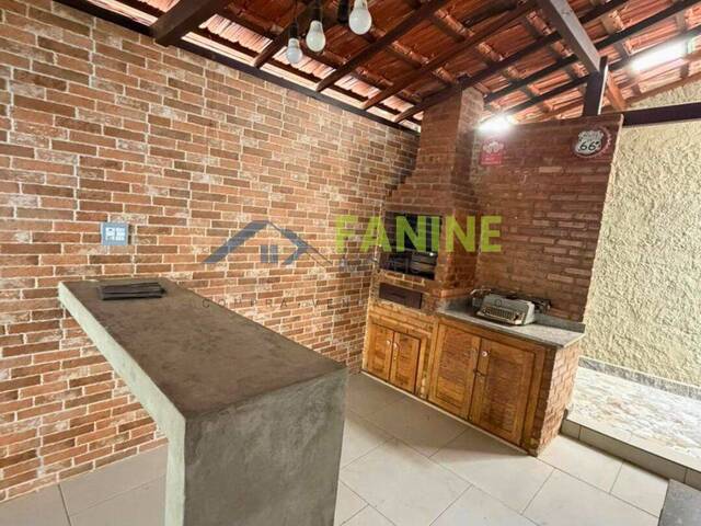 Casa para Venda em Nova Friburgo - 3